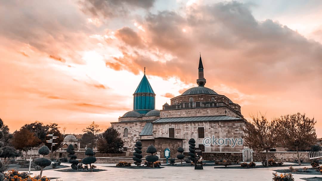 Holy Shrine of Maulana Jalaluddin Mohammad Rumi Balkhi In Konya 24